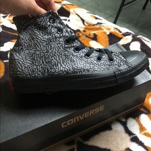 Converse High tops